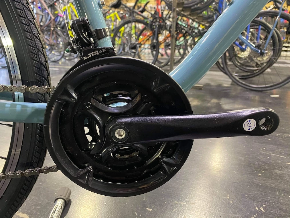 Retrospec Barron Comfort Hybrid Bike 21-Speed - Blue Fog 2021 9 Retrospec Barron Comfort Hybrid Bike 21-Speed - Blue Fog 2021 - Image 7