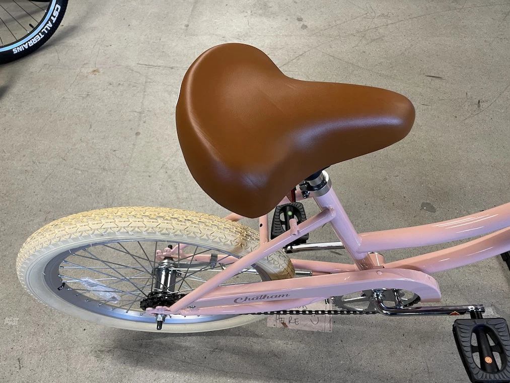 Retrospec Chatham Beach Cruiser 1-Speed 20" - Blush Pink 2021 7 Retrospec Chatham Beach Cruiser 1-Speed 20" - Blush Pink 2021 - Image 5