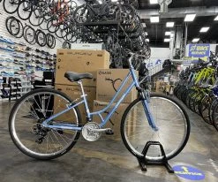 Retrospec Barron Step-Thru Comfort Hybrid Bike 21-Speed - Glacier Blue 2022
