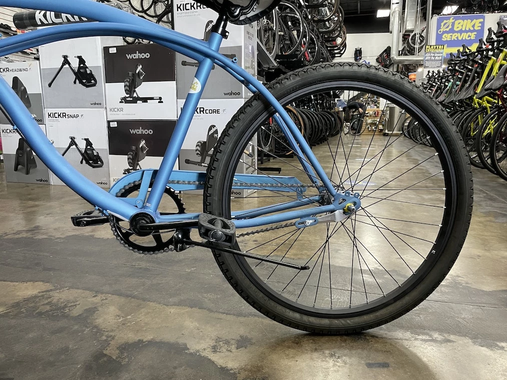 Retrospec Chatham Beach Cruiser 3-Speed 26" - Matte Pacific Blue 2022 11 Retrospec Chatham Beach Cruiser 3-Speed 26" - Matte Pacific Blue 2022 - Image 9