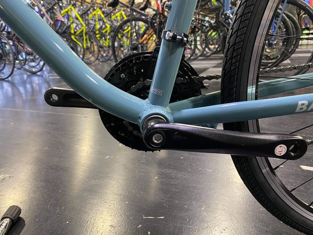 Retrospec Barron Comfort Hybrid Bike 21-Speed - Blue Fog 2022 5 Retrospec Barron Comfort Hybrid Bike 21-Speed - Blue Fog 2022 - Image 3