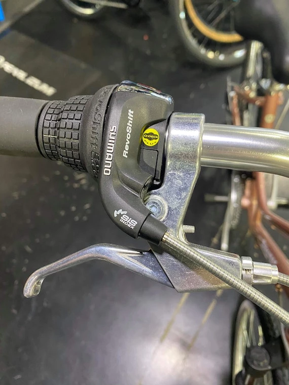 Retrospec Barron Step-Thru Comfort Hybrid Bike 21-Speed - Mauve 2021 15 Retrospec Barron Step-Thru Comfort Hybrid Bike 21-Speed - Mauve 2021 - Image 13