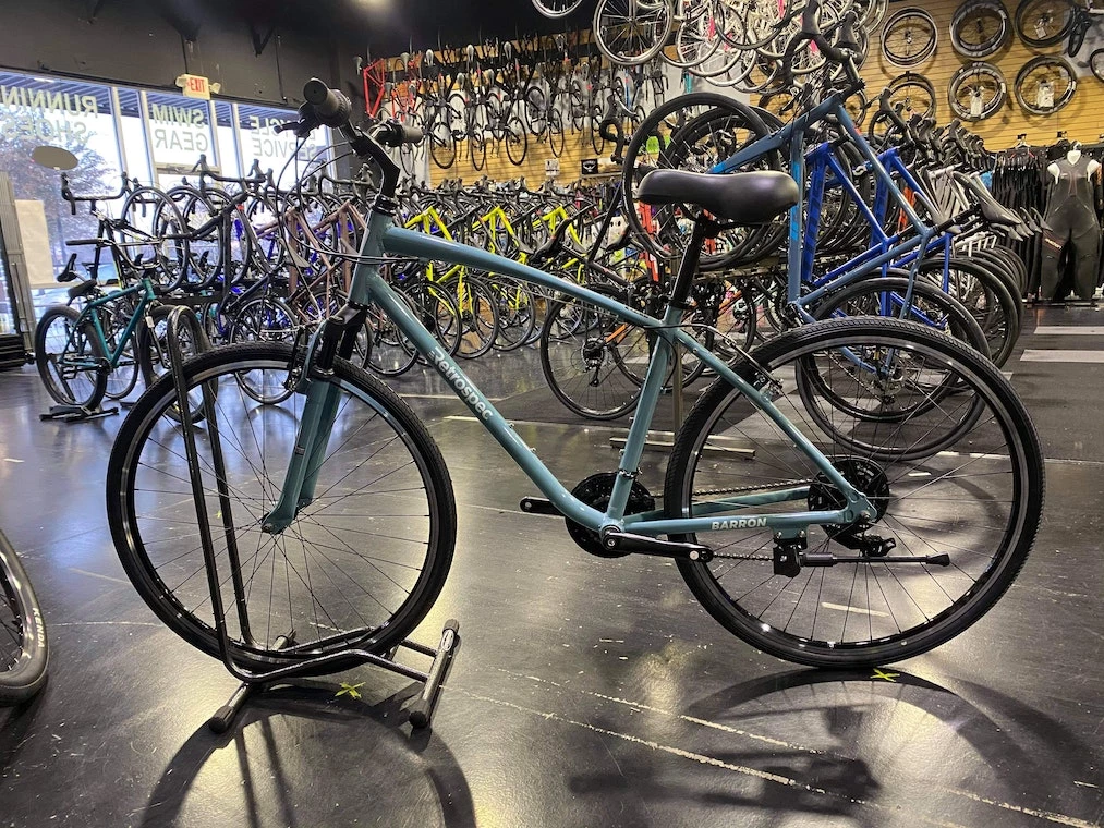 Retrospec Barron Comfort Hybrid Bike 21-Speed - Blue Fog 2021 8 Retrospec Barron Comfort Hybrid Bike 21-Speed - Blue Fog 2021 - Image 6