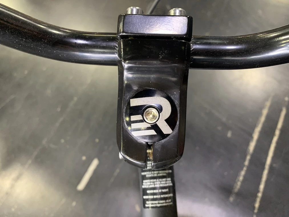 Retrospec Sully Klunker-Style Single-Speed Bike - Matte Black 2022 13 Retrospec Sully Klunker-Style Single-Speed Bike - Matte Black 2022 - Image 11